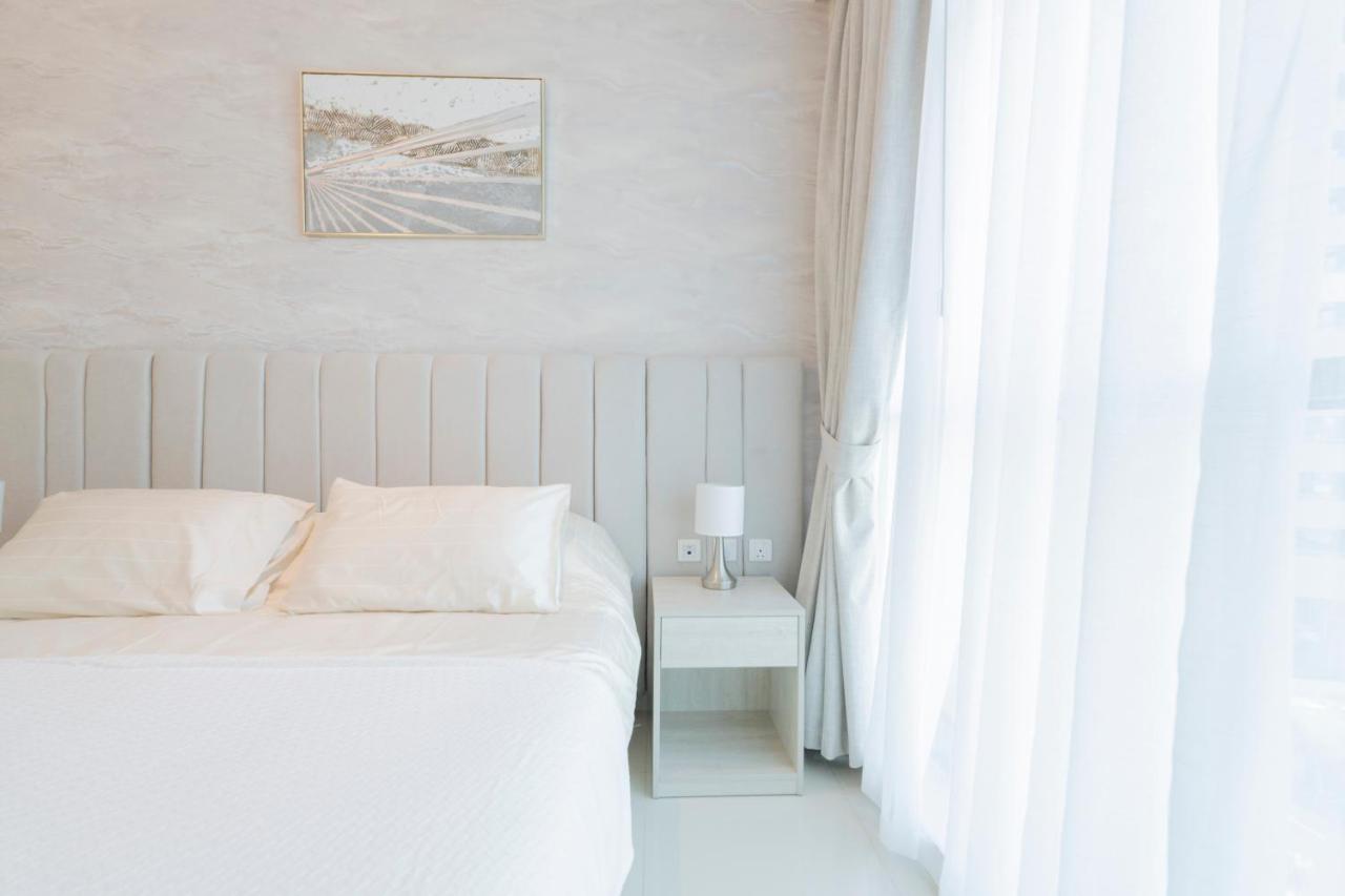 Luxury Studio, Seven Palm Residence-Palm Jumeirah دبي المظهر الخارجي الصورة