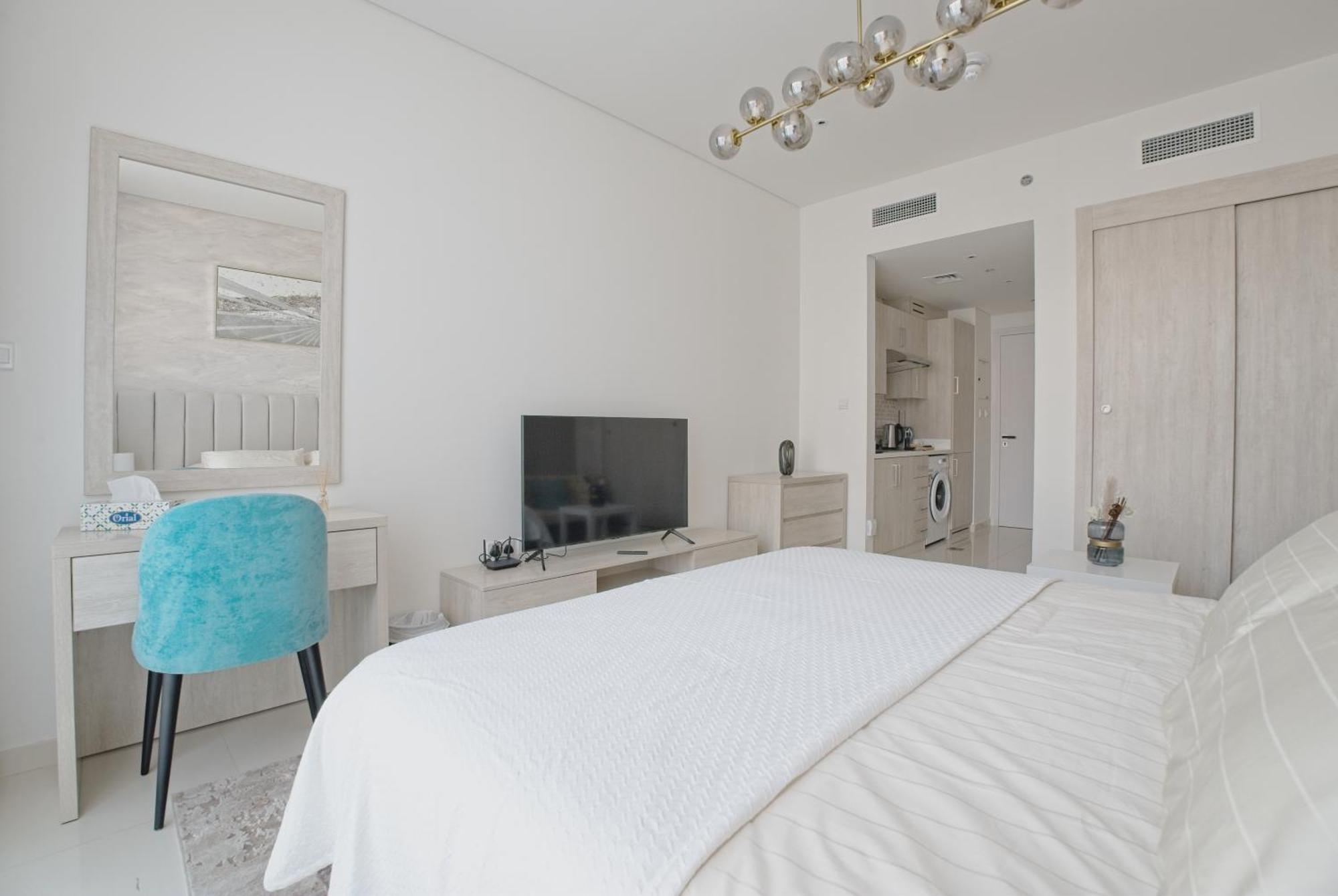 Luxury Studio, Seven Palm Residence-Palm Jumeirah دبي المظهر الخارجي الصورة
