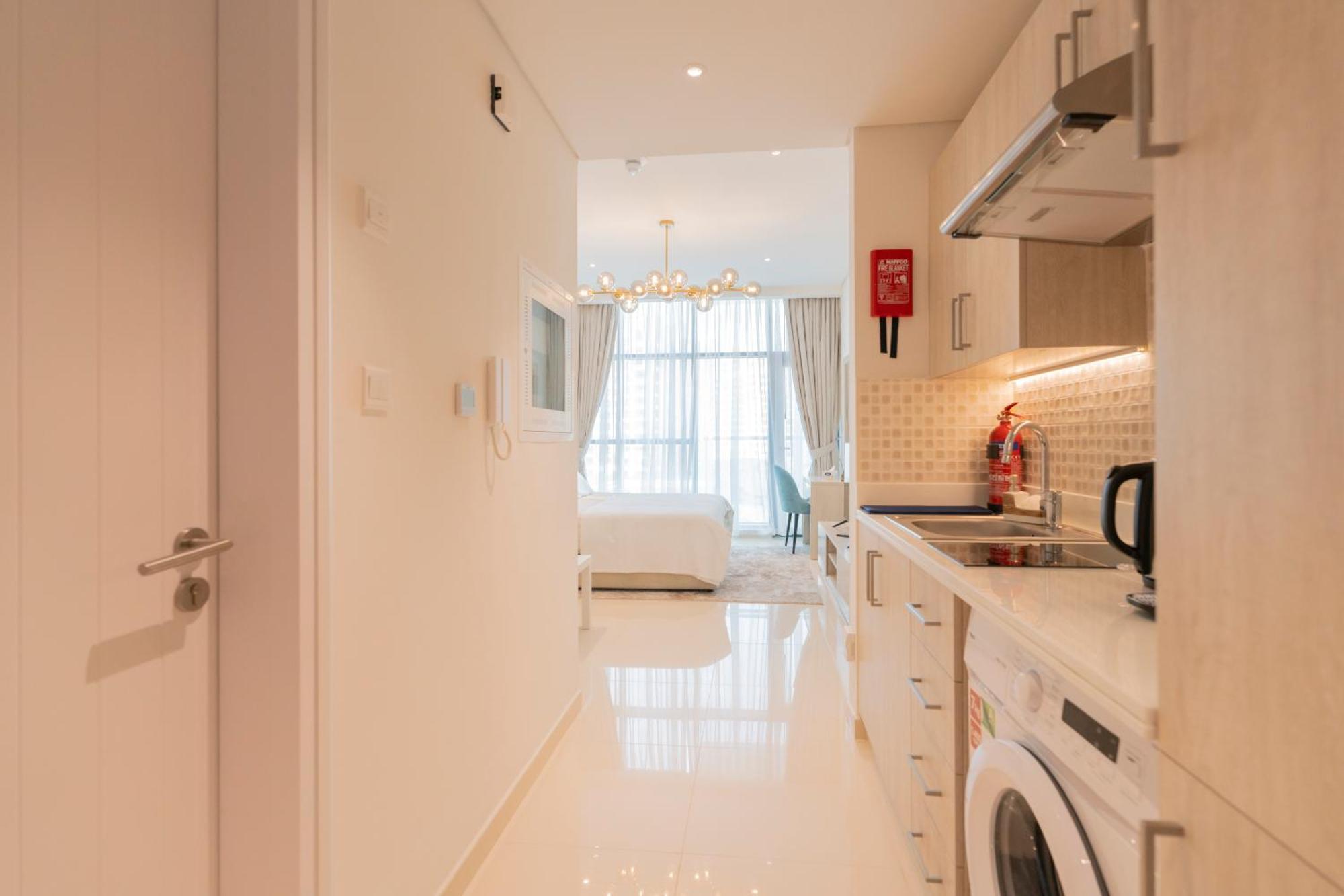 Luxury Studio, Seven Palm Residence-Palm Jumeirah دبي المظهر الخارجي الصورة